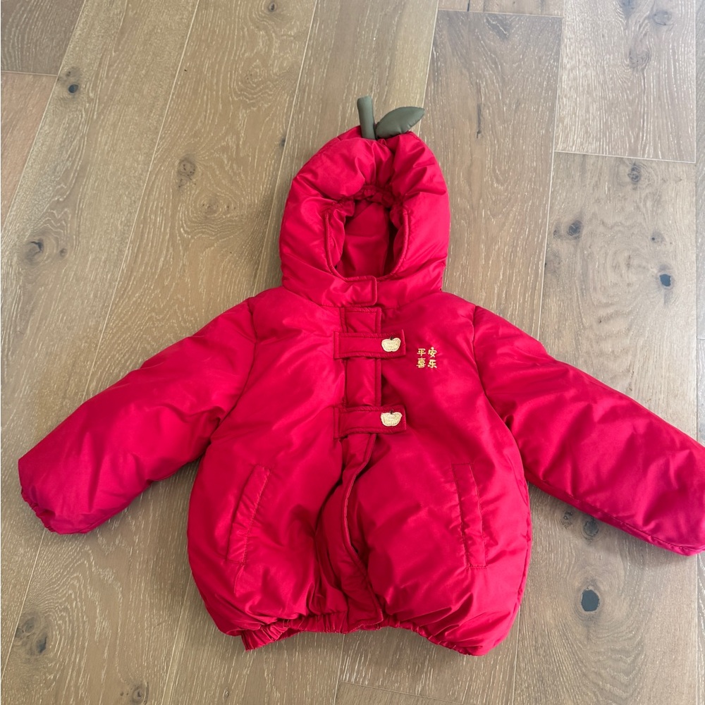 Toddler girl cute apple hooded puffer jacket 4T/110cm